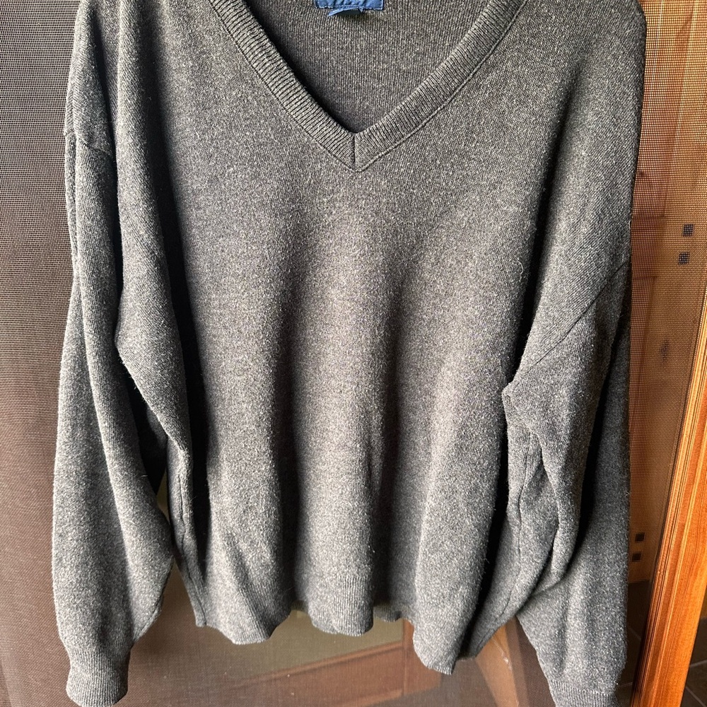 Towncraft Charcoal V-Neck Sweater for Men